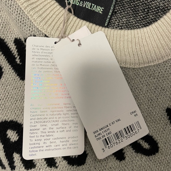 ZADIG & VOLTAIRE Anouk C Paris Is For Lovers
Cashmere Sweater - Picture 2 of 8